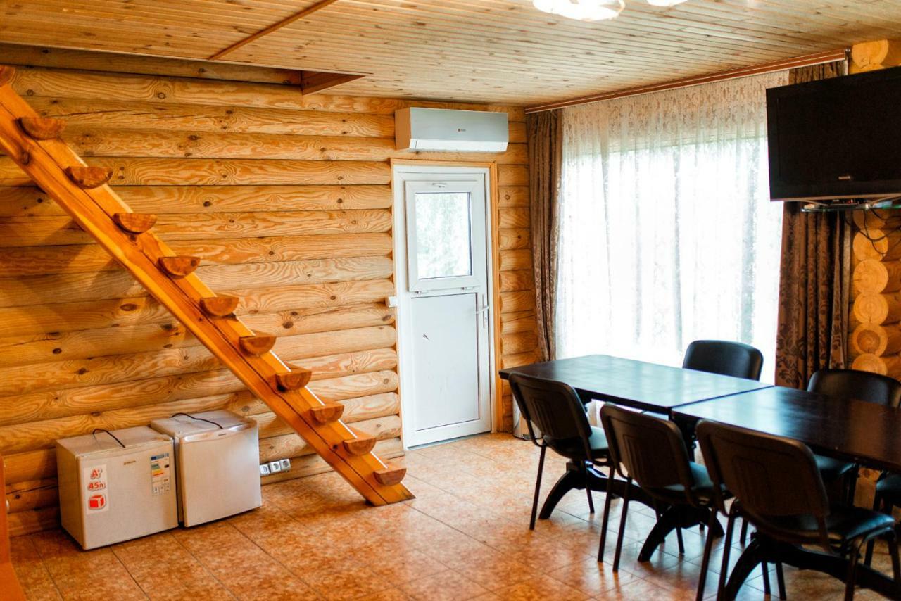 Holiday Park Dunay Kyslytsya Exteriör bild
